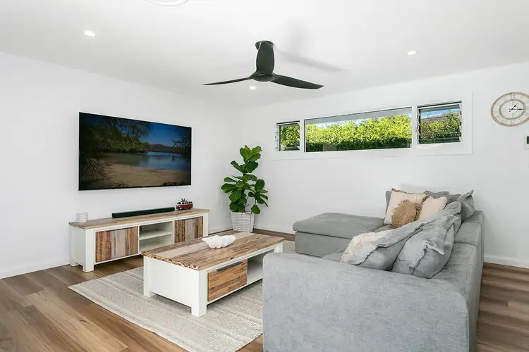 Sixth view of Homely house listing, 8 Ebony Place, Palm Beach QLD 4221