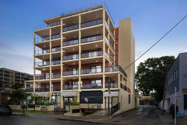 15/3 West Terrace, Bankstown NSW 2200