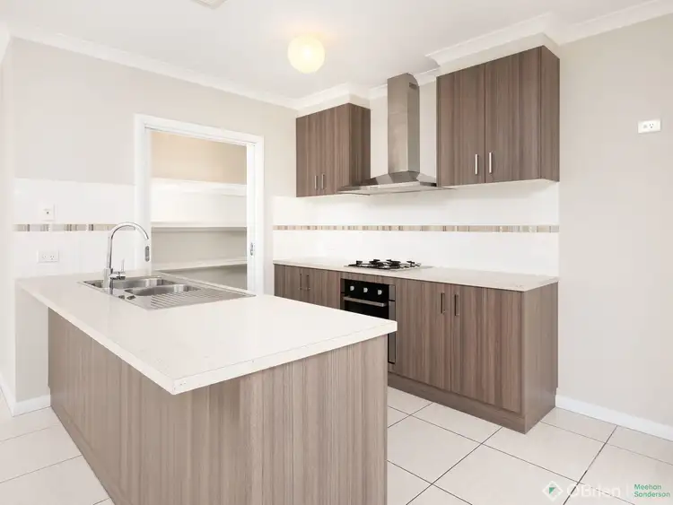 Fourth view of Homely house listing, 8 Inwood Crescent, Wodonga VIC 3690