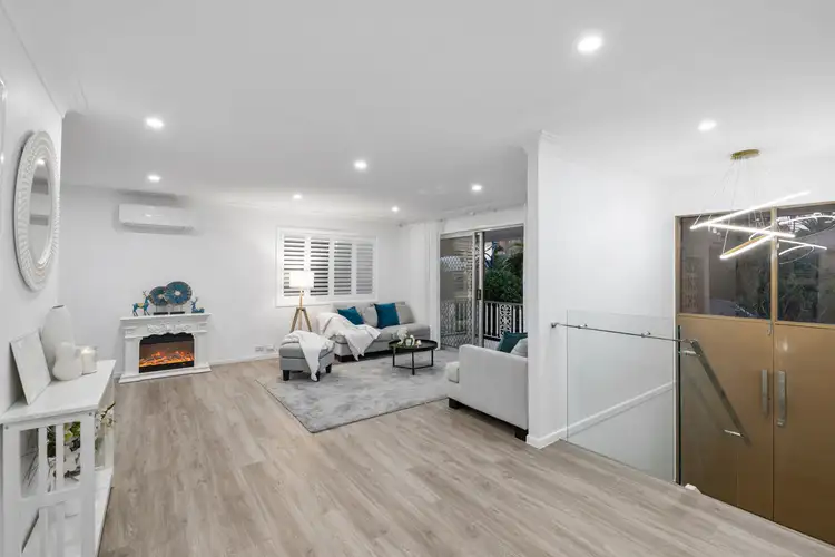 Second view of Homely house listing, 11 Irandi Street, Mansfield QLD 4122
