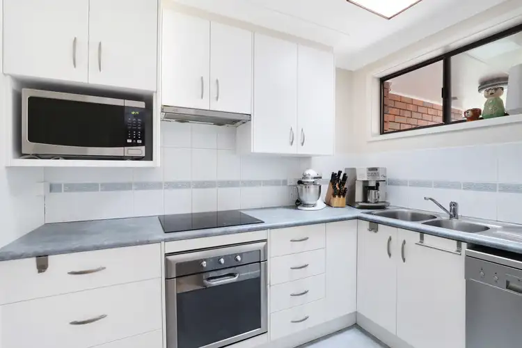 Second view of Homely unit listing, 2/20 Northcote Street, Wollongong NSW 2500