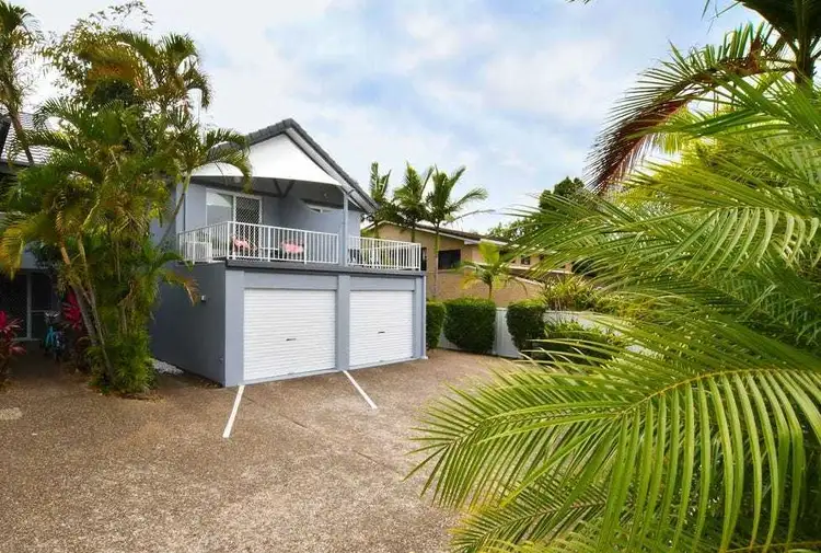 2/26 Goonawarra Drive, Mooloolaba QLD 4557