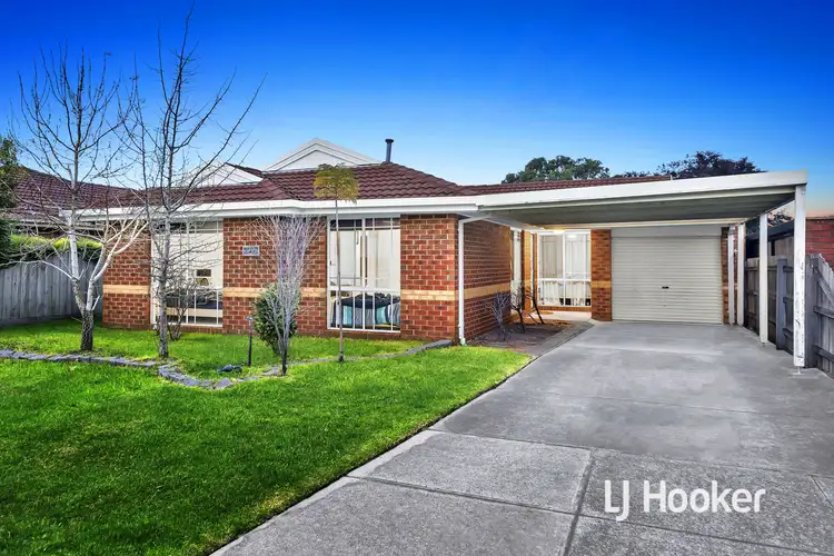 Second view of Homely house listing, 4 Cypress Close, Hampton Park VIC 3976