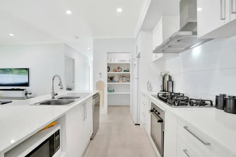 Fifth view of Homely house listing, 5/23-25 Johnson Road, White Rock QLD 4868