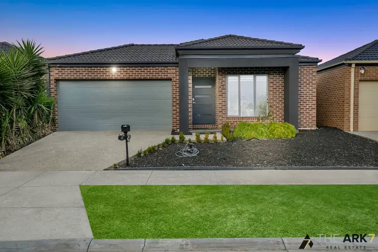 12 Maple Edge Way, Brookfield VIC 3338