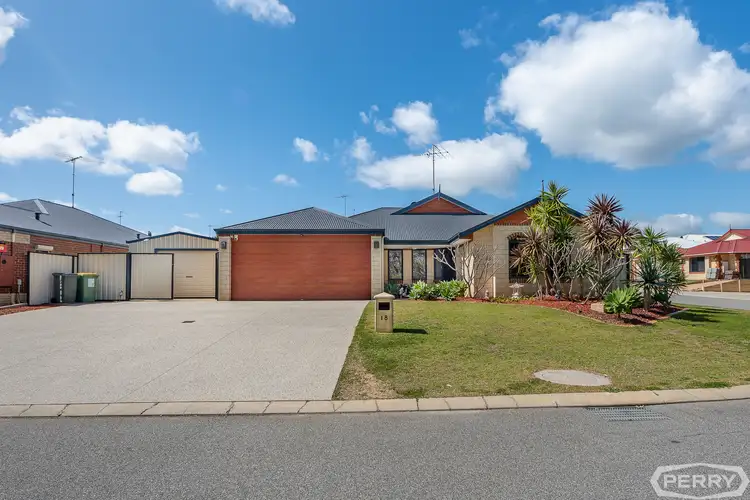 18 Cunderdin Loop, Dawesville WA 6211