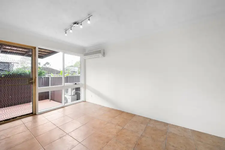 Fourth view of Homely townhouse listing, 4/100 Hoxton Park Road, Lurnea NSW 2170