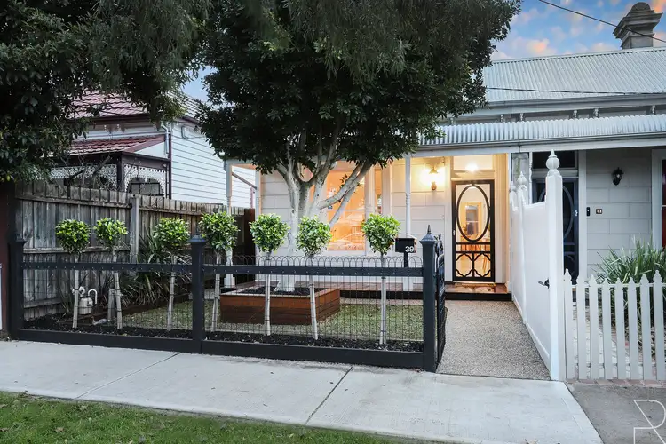 39 Elizabeth Street, Newport VIC 3015