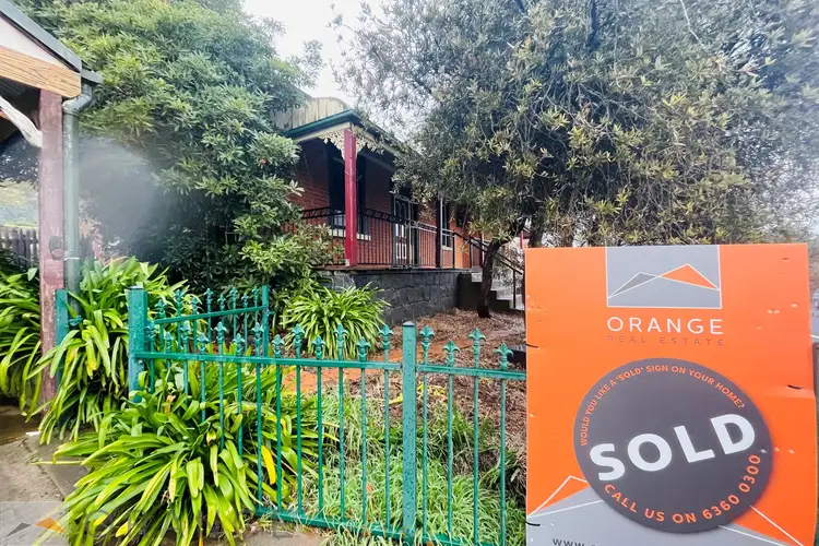 18 Park Street, Millthorpe NSW 2798