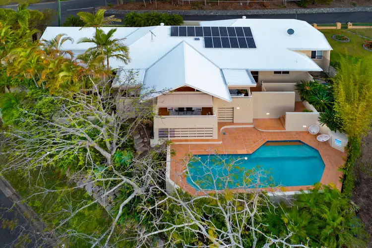 142 Arnold Street, Holland Park QLD 4121