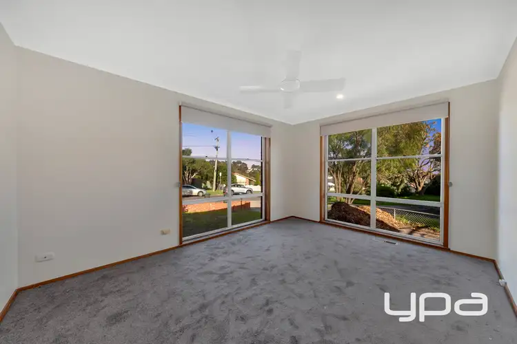 Seventh view of Homely house listing, 6 Lorraine Crescent, Jacana VIC 3047