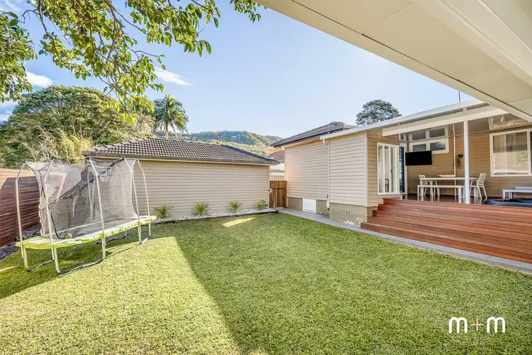 4 Lang Street, Woonona NSW 2517