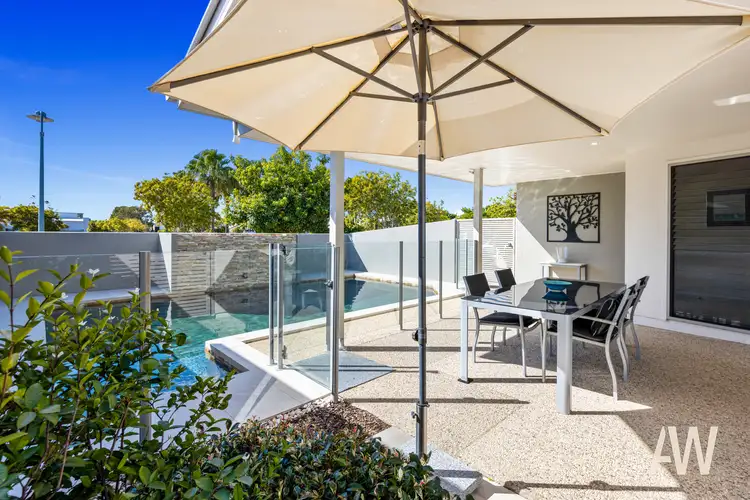 Second view of Homely house listing, 7 Bahamas Circuit, Kawana Island QLD 4575