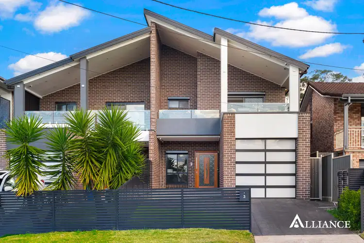 3 Amberdale Avenue, Picnic Point NSW 2213