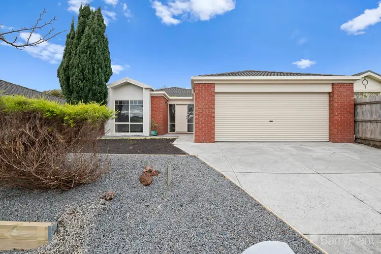 Second view of Homely house listing, 7 Lassiter Court, Narre Warren South VIC 3805