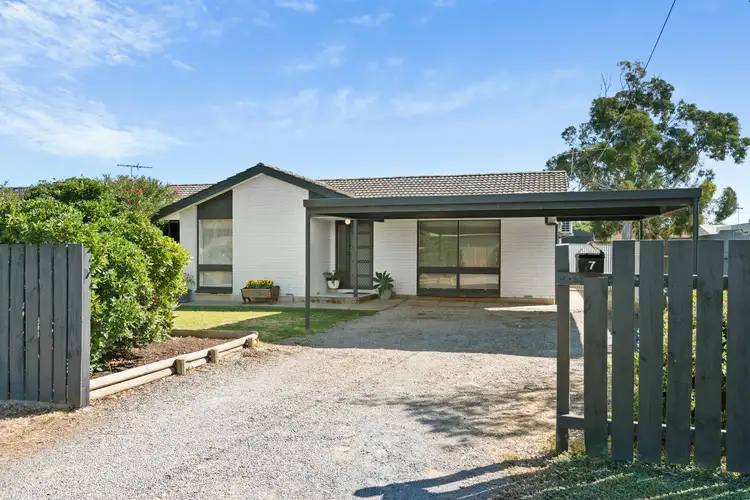 7 Grosvenor Road, Aldinga Beach SA 5173