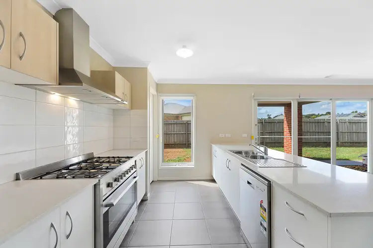 Fourth view of Homely house listing, 3 Gary Avenue, Drouin VIC 3818