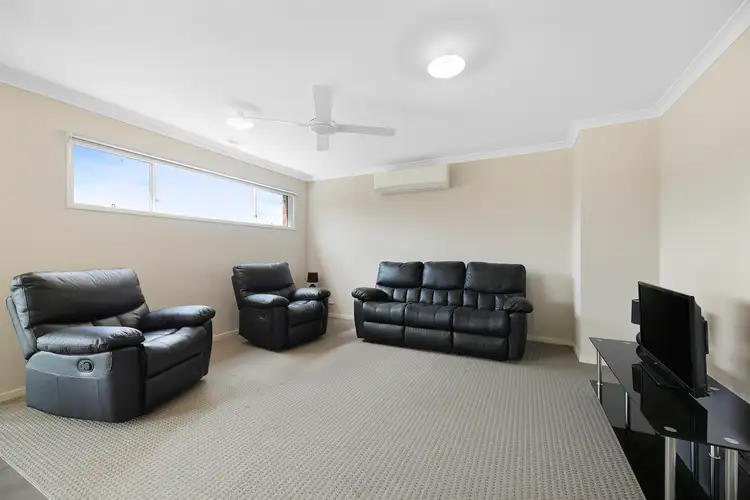 Sixth view of Homely house listing, 3 Gary Avenue, Drouin VIC 3818