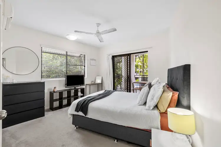 Fifth view of Homely apartment listing, 6/33 Digger Street, Cairns North QLD 4870
