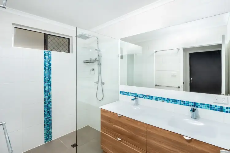 Fifth view of Homely house listing, 2/30 Strombus Avenue, Trinity Beach QLD 4879