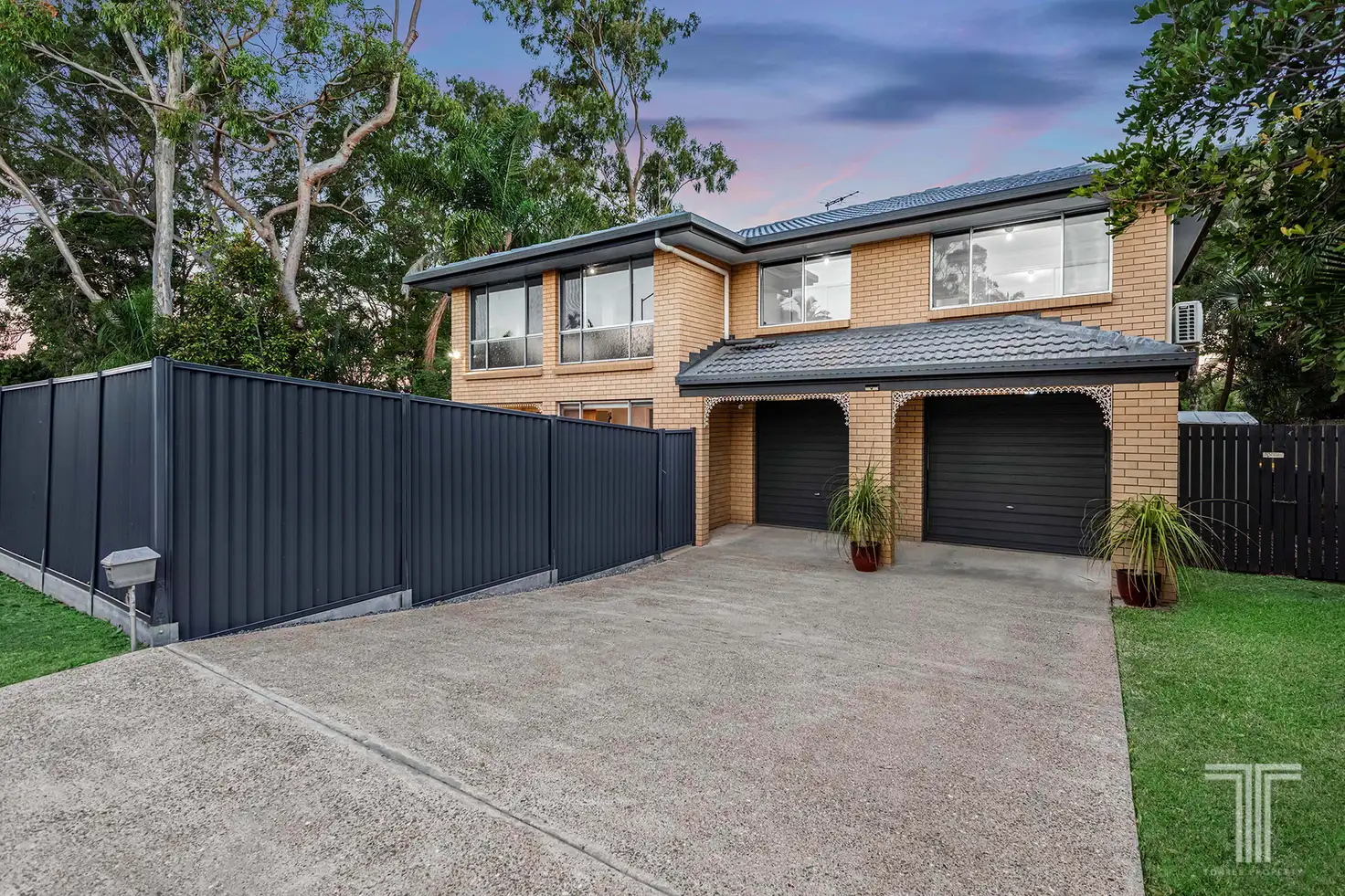 Main view of Homely house listing, 18 Carbora Street, Mansfield QLD 4122