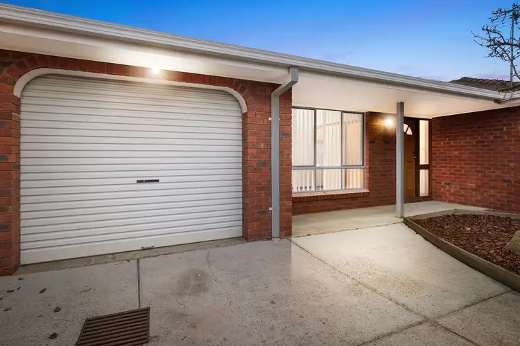 2/179 Civic Parade, Altona VIC 3018
