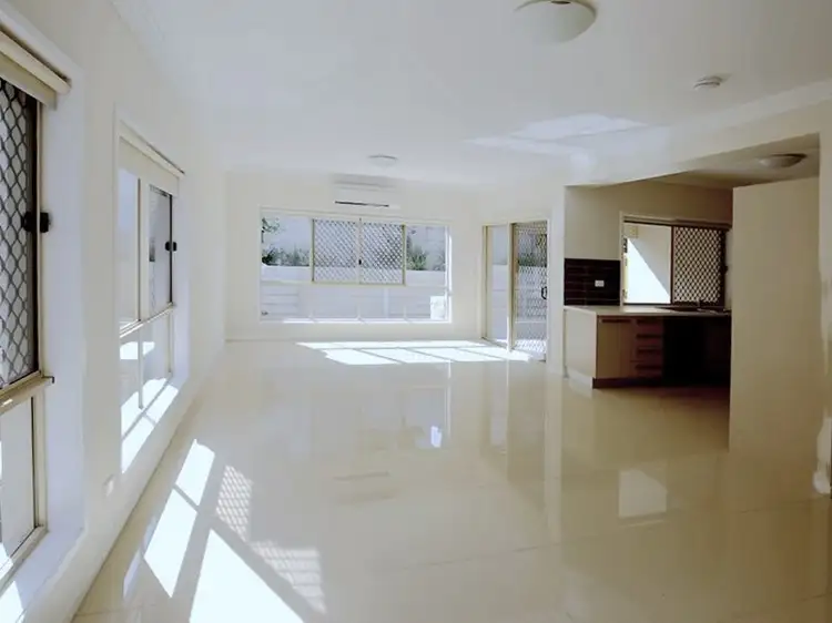 Second view of Homely townhouse listing, 7/60 Lakefield Place, Runcorn QLD 4113