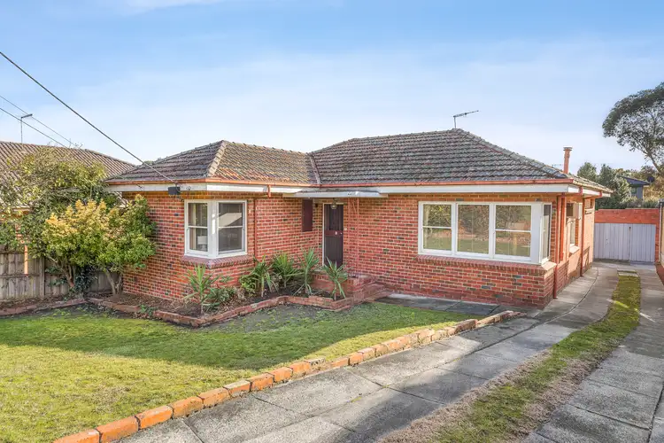 62 Strabane Avenue, Mont Albert North VIC 3129