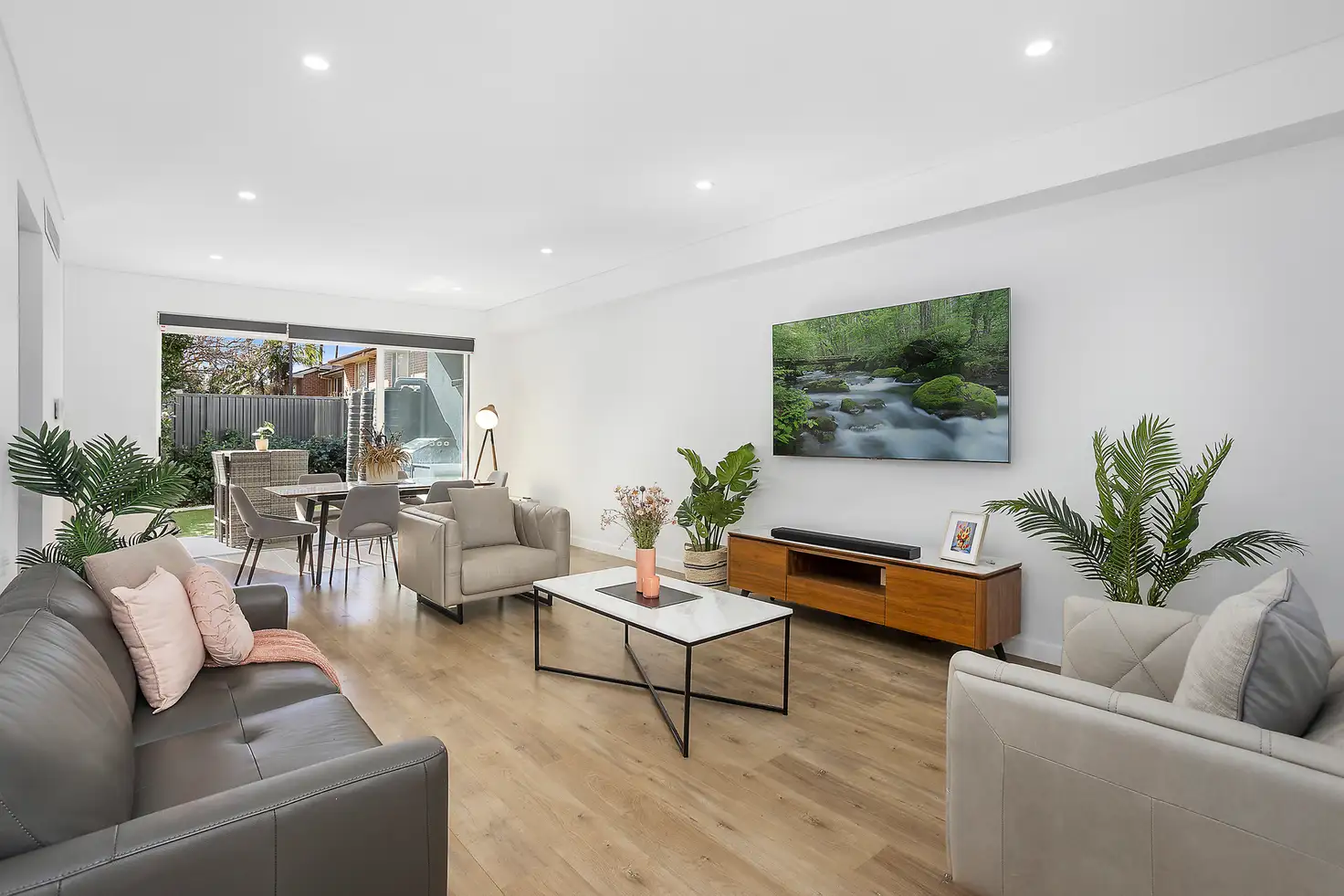Main view of Homely townhouse listing, 5/64 Cambrai Avenue, Engadine NSW 2233
