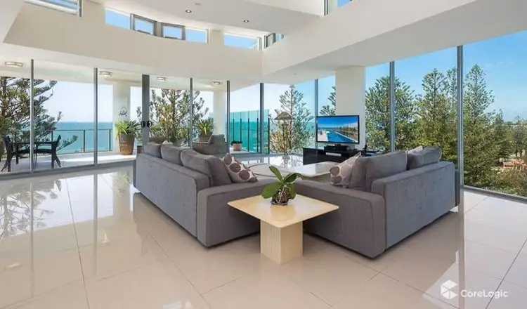 15/16 Prince Edward Parade, Redcliffe QLD 4020