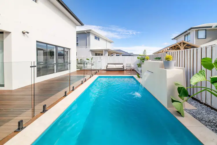 Second view of Homely house listing, 71 Meadow Circuit, Helensvale QLD 4212