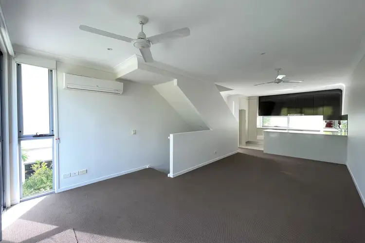 Fourth view of Homely townhouse listing, 33/5036 Emerald Island Drive, Carrara QLD 4211