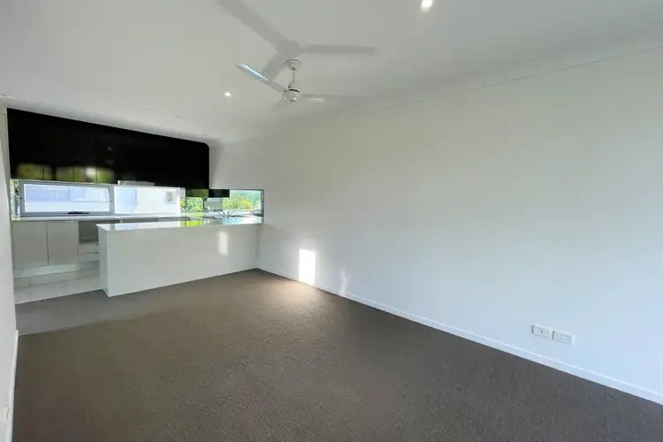 Fifth view of Homely townhouse listing, 33/5036 Emerald Island Drive, Carrara QLD 4211
