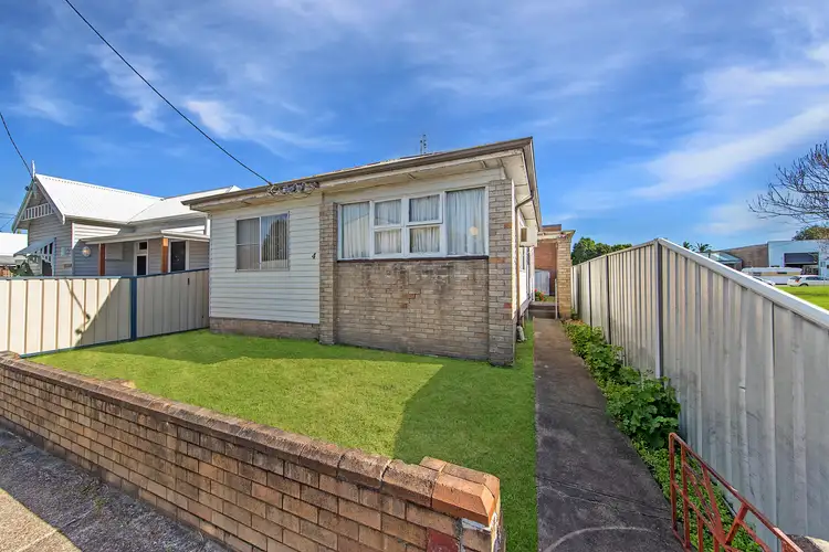 4 Hogue Street, Maryville NSW 2293