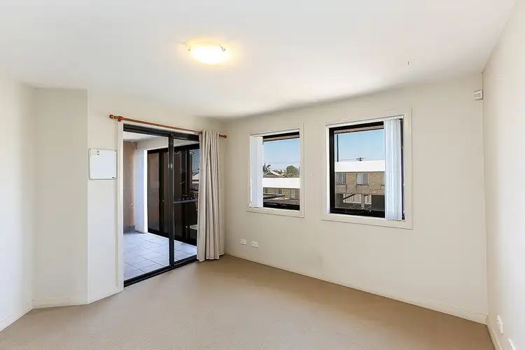Fifth view of Homely townhouse listing, 2/15 Lingard Street, Merewether NSW 2291