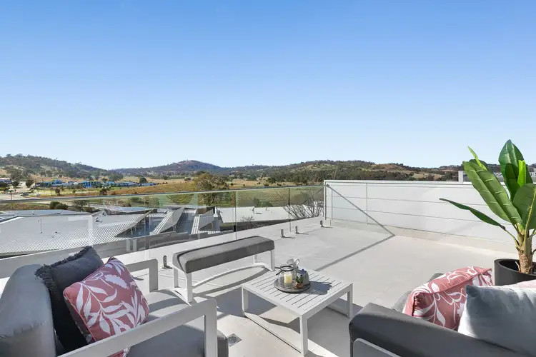 1/42 Adder Street, Harrison ACT 2914