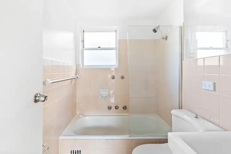 Sixth view of Homely apartment listing, 1/37 Moruben Road, Mosman NSW 2088