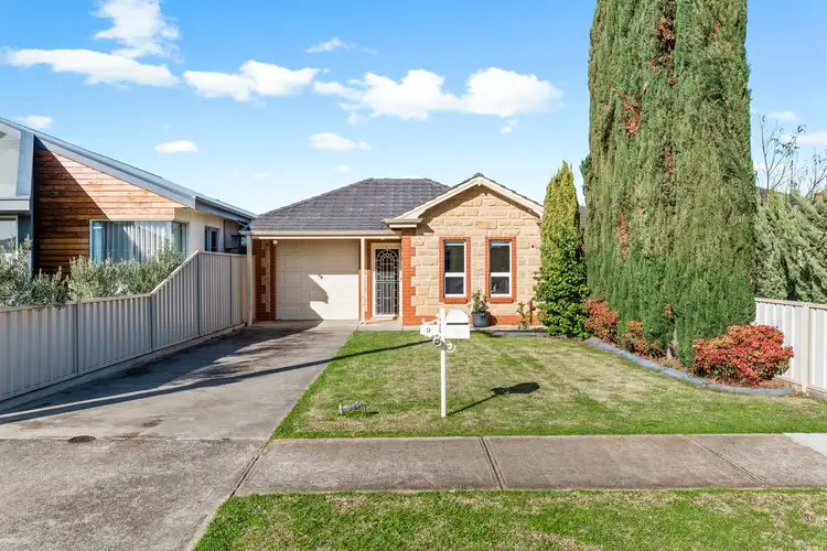9 Lucerne Grove, Findon SA 5023