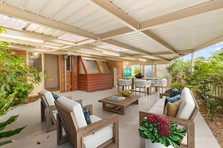 42 Aberdeen Drive, Dandenong North VIC 3175