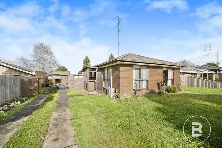 27 Whitelaw Avenue, Delacombe VIC 3356