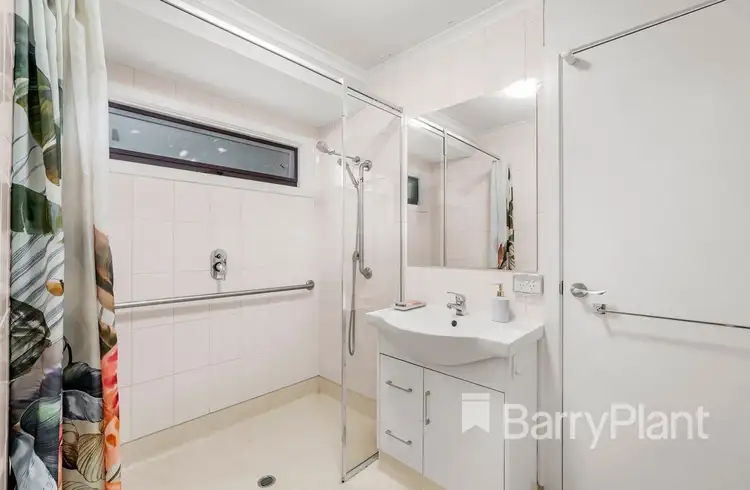 Sixth view of Homely house listing, 2/74 Mountain View Road, Montmorency VIC 3094