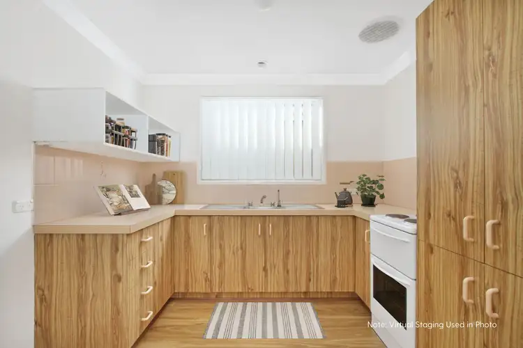 Fourth view of Homely house listing, 9 Oakhurst Close, Avondale NSW 2530