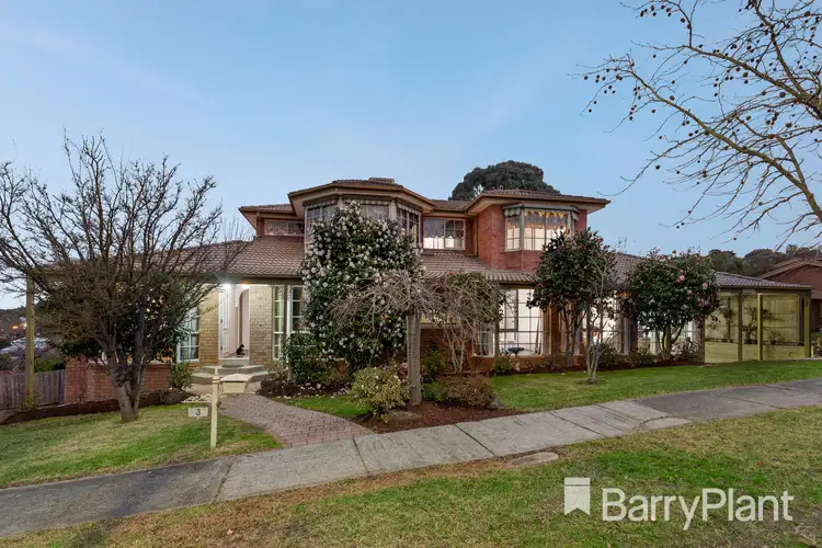 3 Summit Court, St Helena VIC 3088
