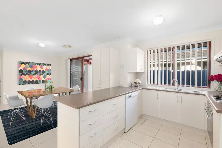 Second view of Homely house listing, 31 Wingello Crescent, Wyoming NSW 2250