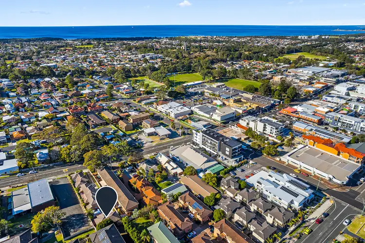 Second view of Homely villa listing, 4/127 Princes Highway, Corrimal NSW 2518