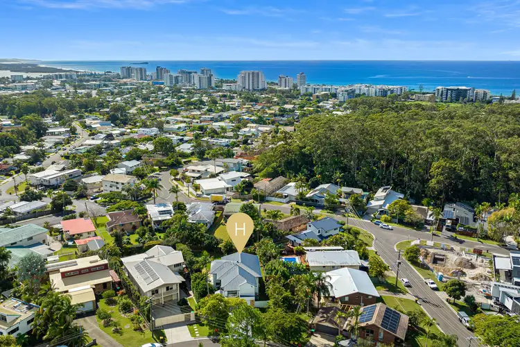 20 Pontee Parade, Alexandra Headland QLD 4572