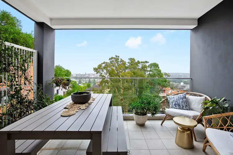 2/62 Crown Road, Queenscliff NSW 2096
