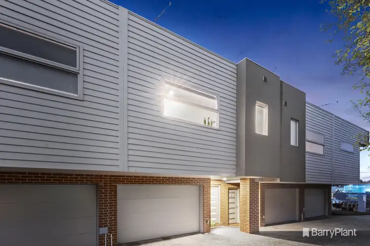 3/67 Cave Hill Road, Lilydale VIC 3140