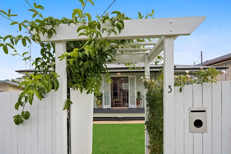 3 Ware Street, North Ipswich QLD 4305