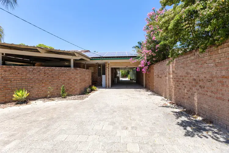 2/96 Dorothy Street, Gosnells WA 6110